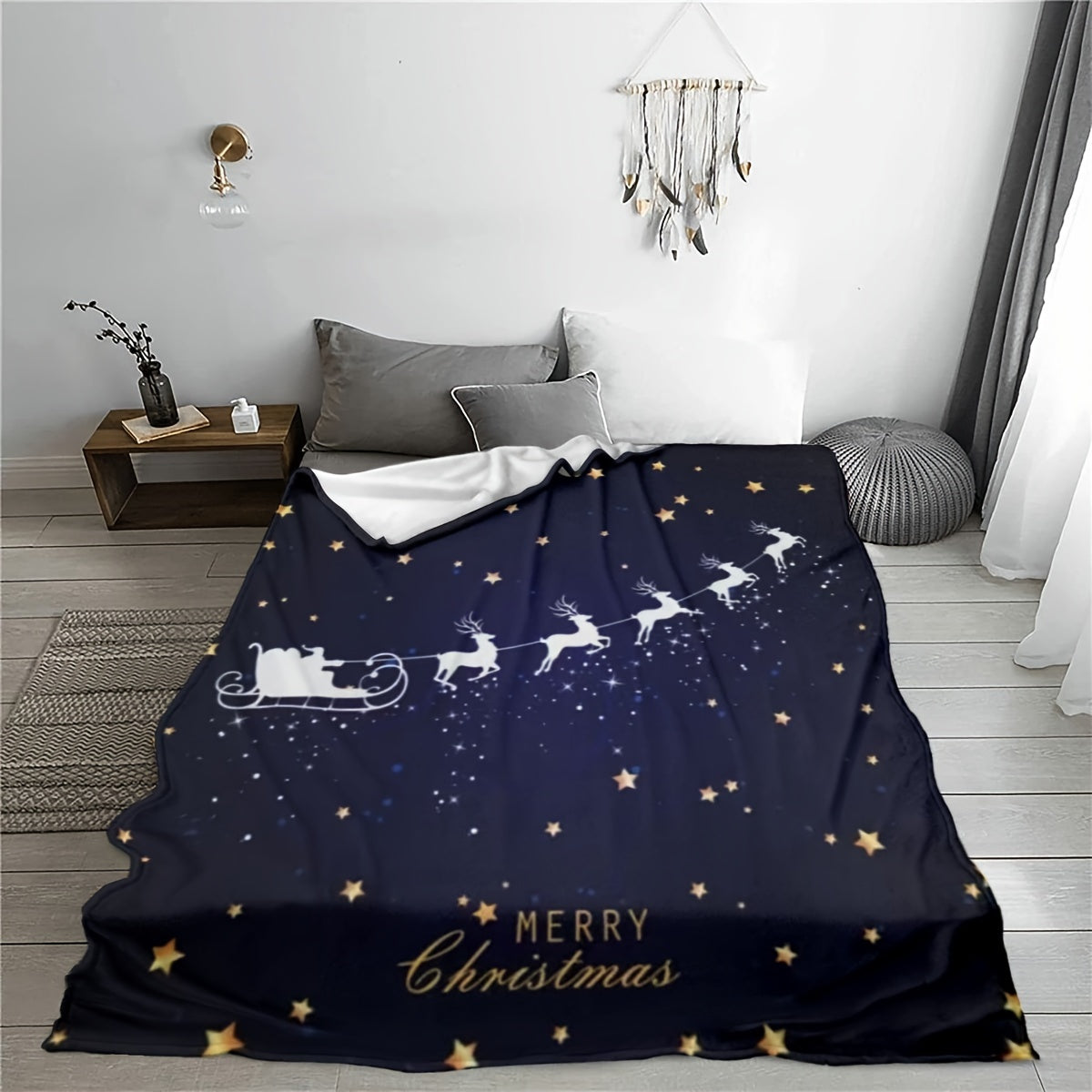 Soft and plush Cozy Reindeer Print Christmas Throw Blanket, perfect for all seasons. Ideal gift for youngsters and adults, perfect for bed, sofa, or chair. Add a festive touch to your living room decor.