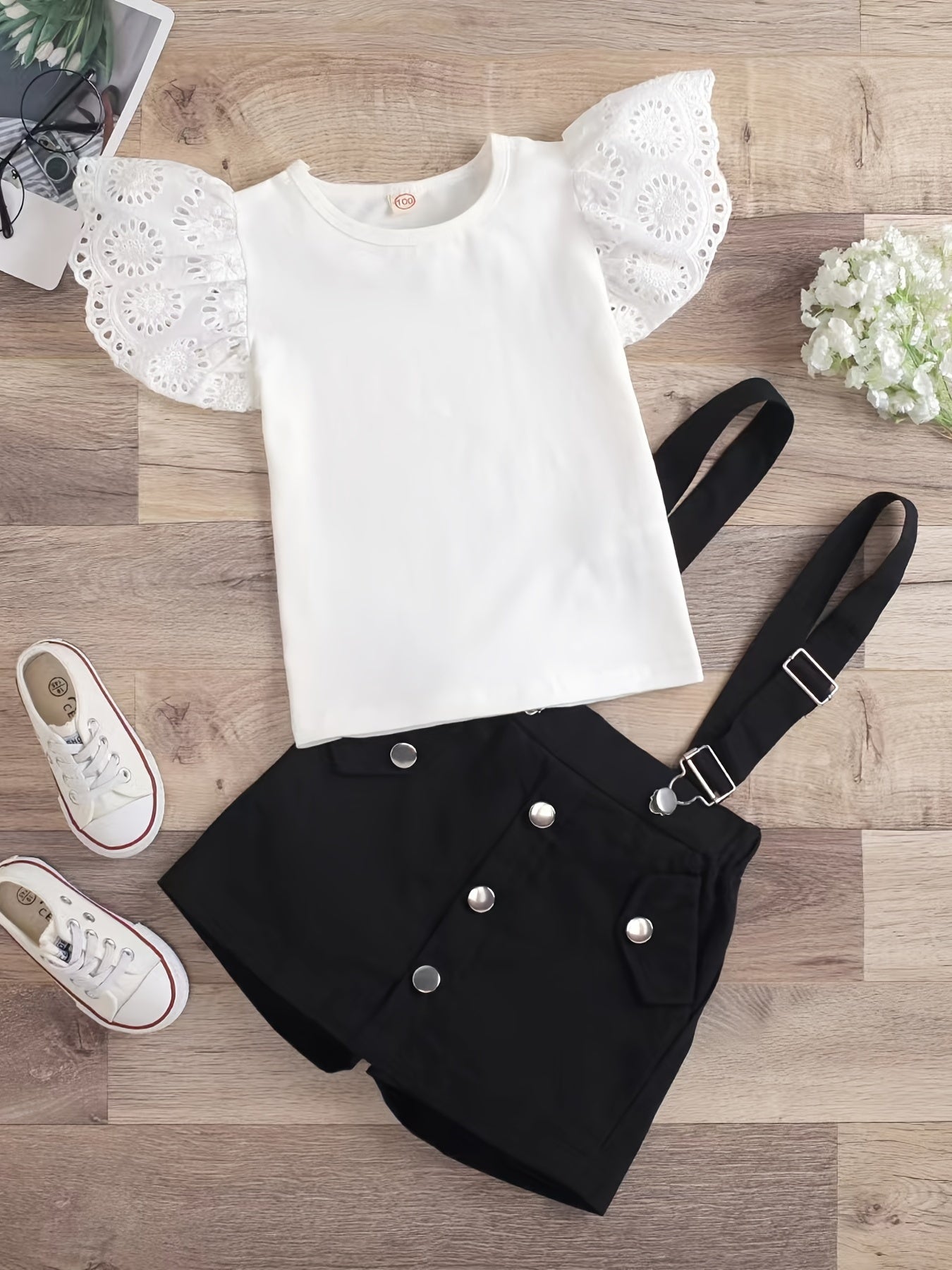 Girls' summer outfit: ruffle top and suspender shorts