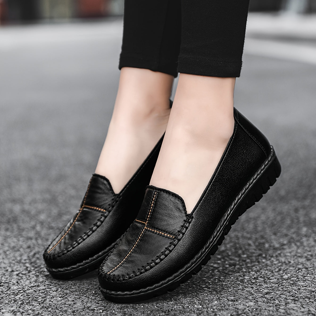 Women's trendy loafers with soft, wear-resistant sole for daily non-slip walking