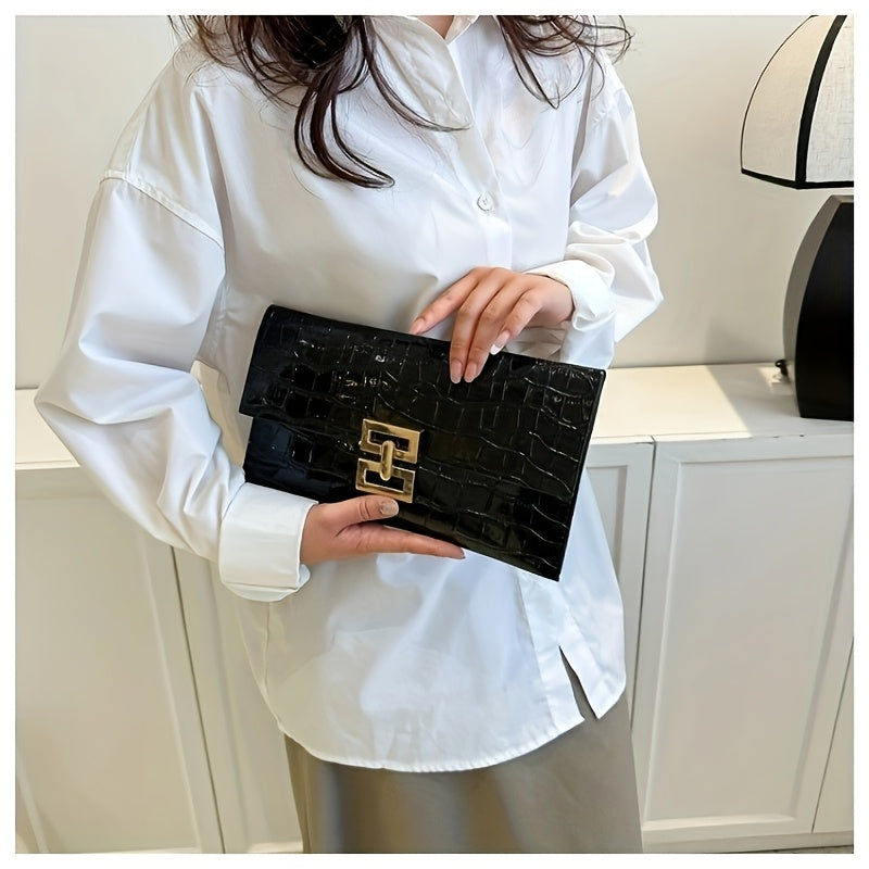 Stone textured clutch made of small synthetic leather, magnetic buckle closure, various colors.