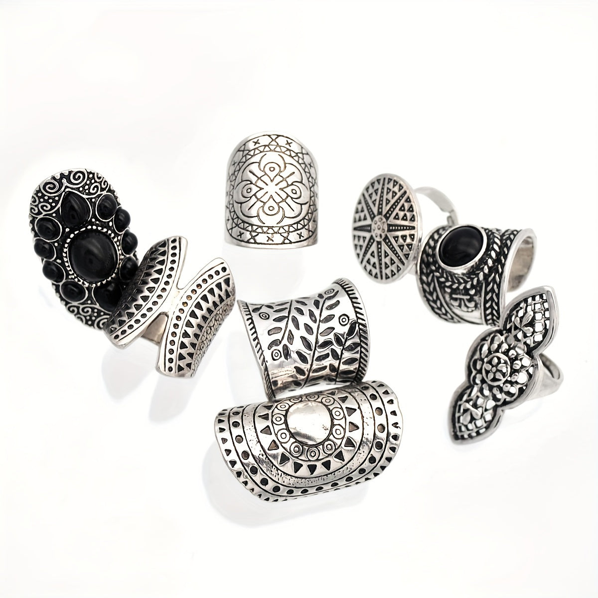 A collection of 8 autumn and winter themed retro rings featuring wide faces, exaggerated bohemian style, and intricate three-dimensional carvings. Perfect for everyday wear or as a special gift for friends during any occasion.