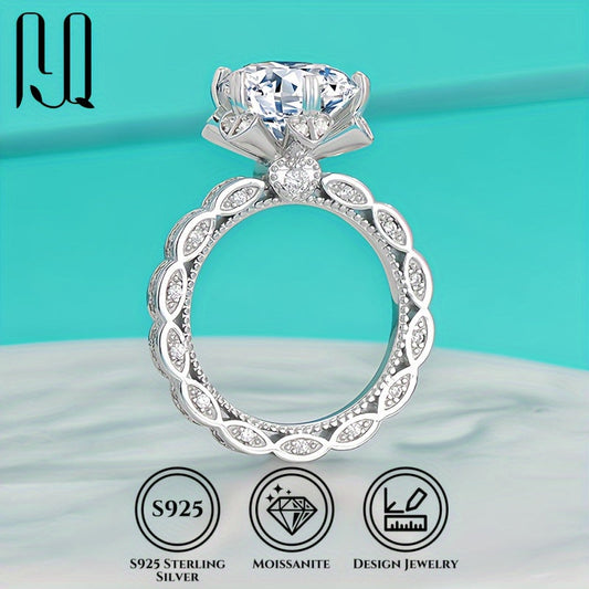 8.2g weight S925 Silver Moissanite Wedding Rings with 18k White Gold Plated and 5 Layers of Plating Thickness