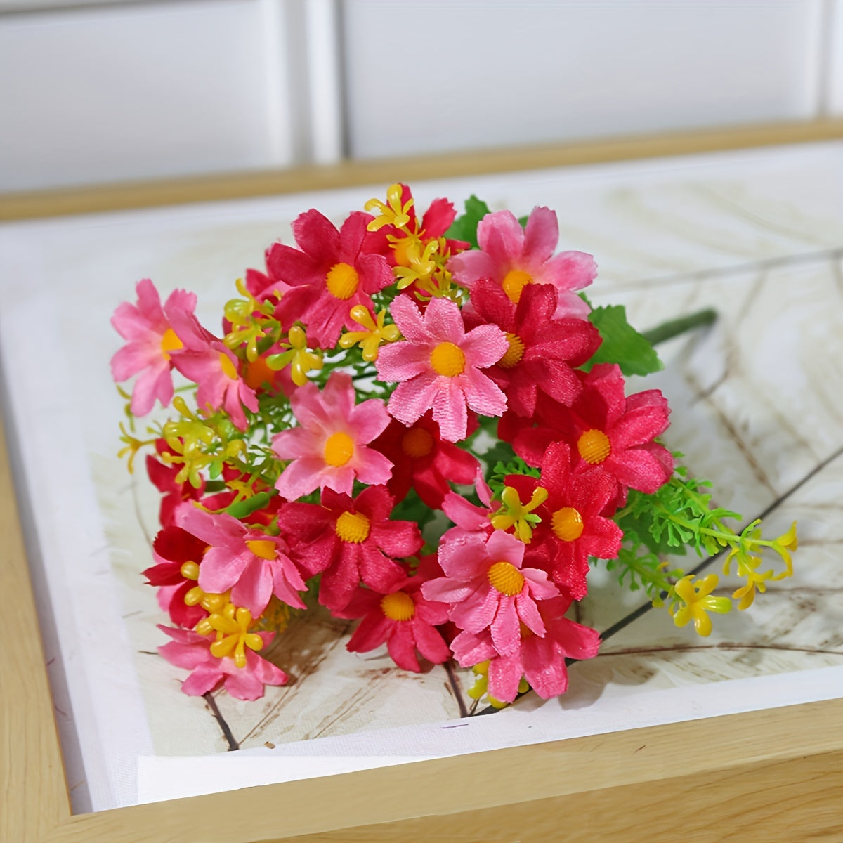 Prom artificial daisy bouquet with plastic faux wild chrysanthemums for indoor and outdoor decor.