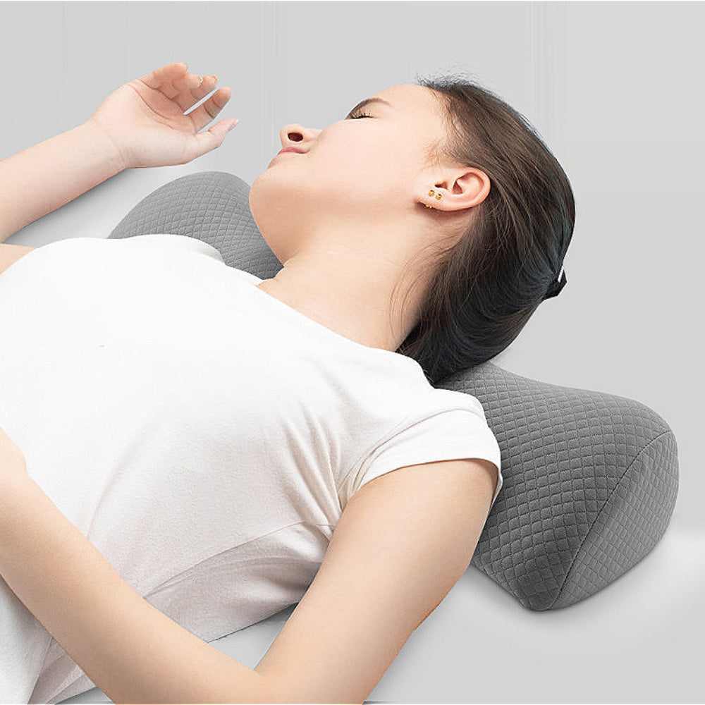 Experience Ultimate Relaxation with our Ergonomic Memory Foam Neck Pillow - Offers Orthopedic Support for Side Sleepers, Perfect for Use in Bed or on the Go