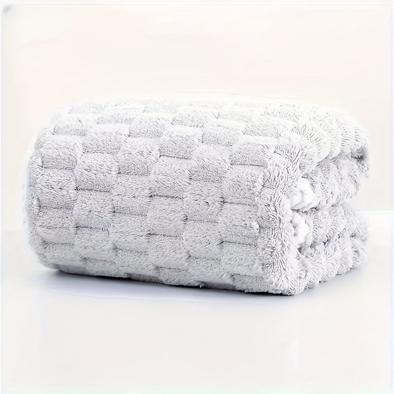 Contemporary space-themed waffle weave bath towel made with 80% polyester and 20% nylon, ultra-absorbent and quick-drying. Suitable for daily use in spa, gym, and at home.