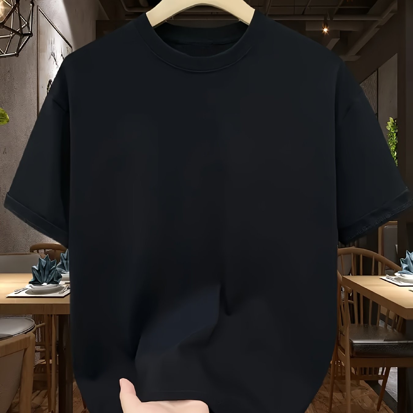 Men's basic style cotton t-shirt in solid color, ideal for spring, summer, and autumn seasons, featuring a round neck and short sleeves in non-stretch fabric.