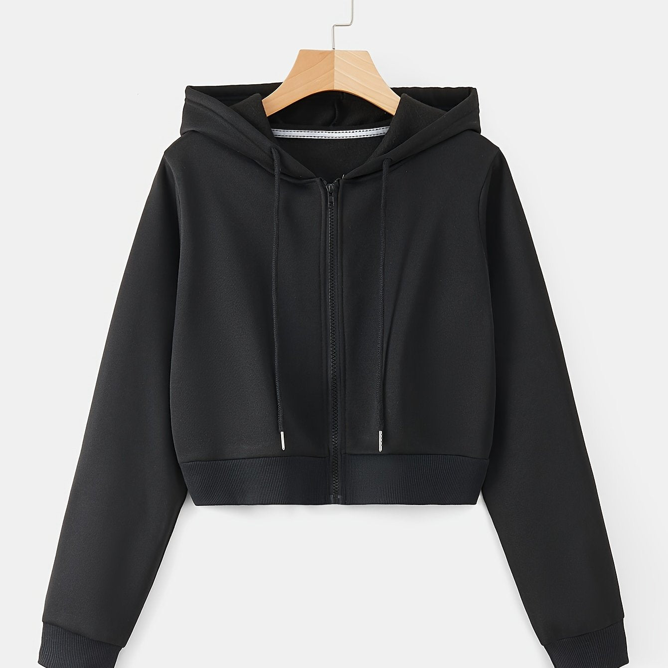 Spring and fall women's cropped drawstring hoodie with long sleeves.