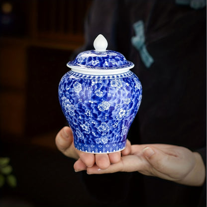 Blue and White Porcelain Tea Leaf Jar with Lid, 350ml/12oz, for storing black tea and pu'er tea.