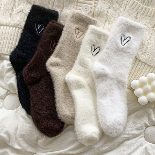 5 Cozy Plush Heart Women's Winter Socks, Assorted Colors, Ideal for Cold Weather