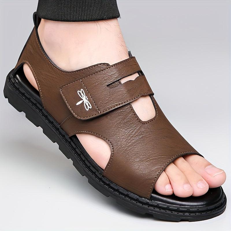 Men's casual sandals with anti-slip sole, breathable lightweight design, suitable for all seasons and casual activities.