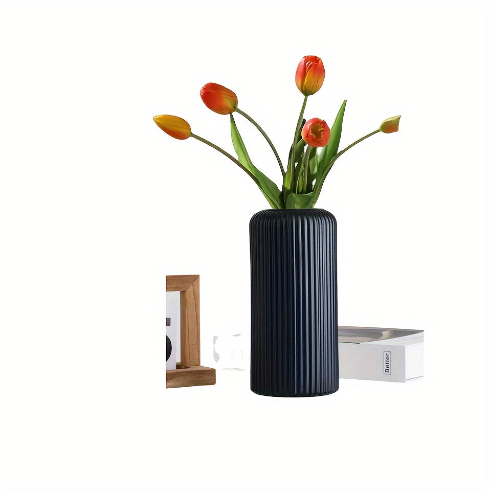 Contemporary Striped Plastic Vase - European-inspired, ideal for fresh flowers & home décor.