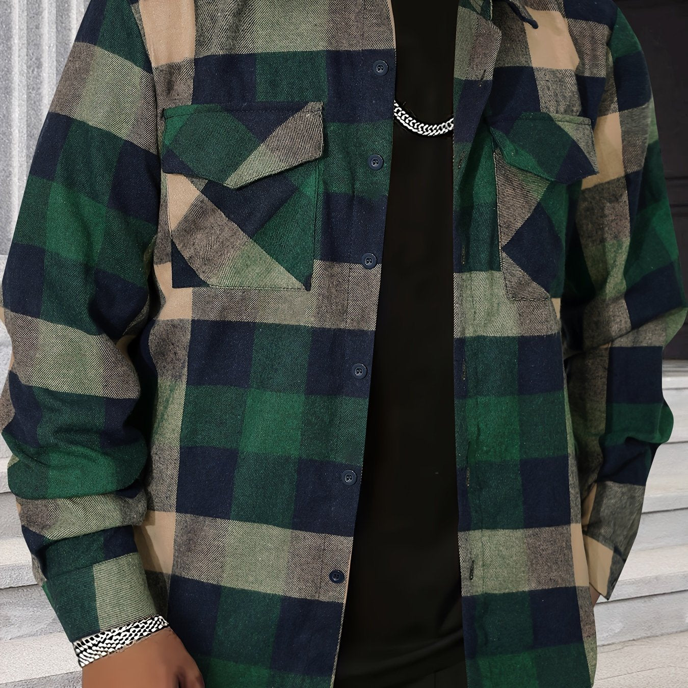 New Plaid Long-Sleeve Shirt for Plus-Size Men.