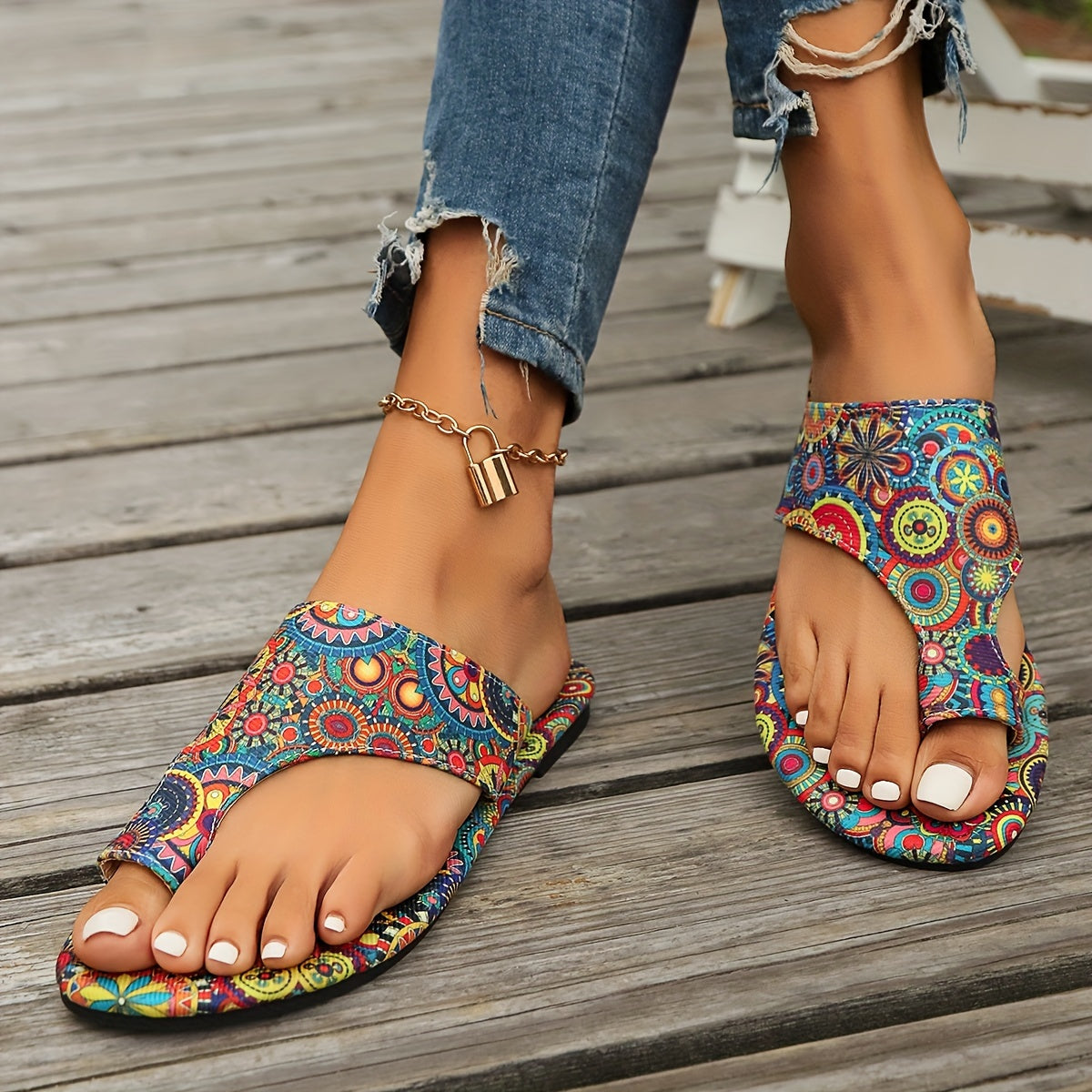 Bohemian flower slide sandals for women, lightweight and casual for summer.