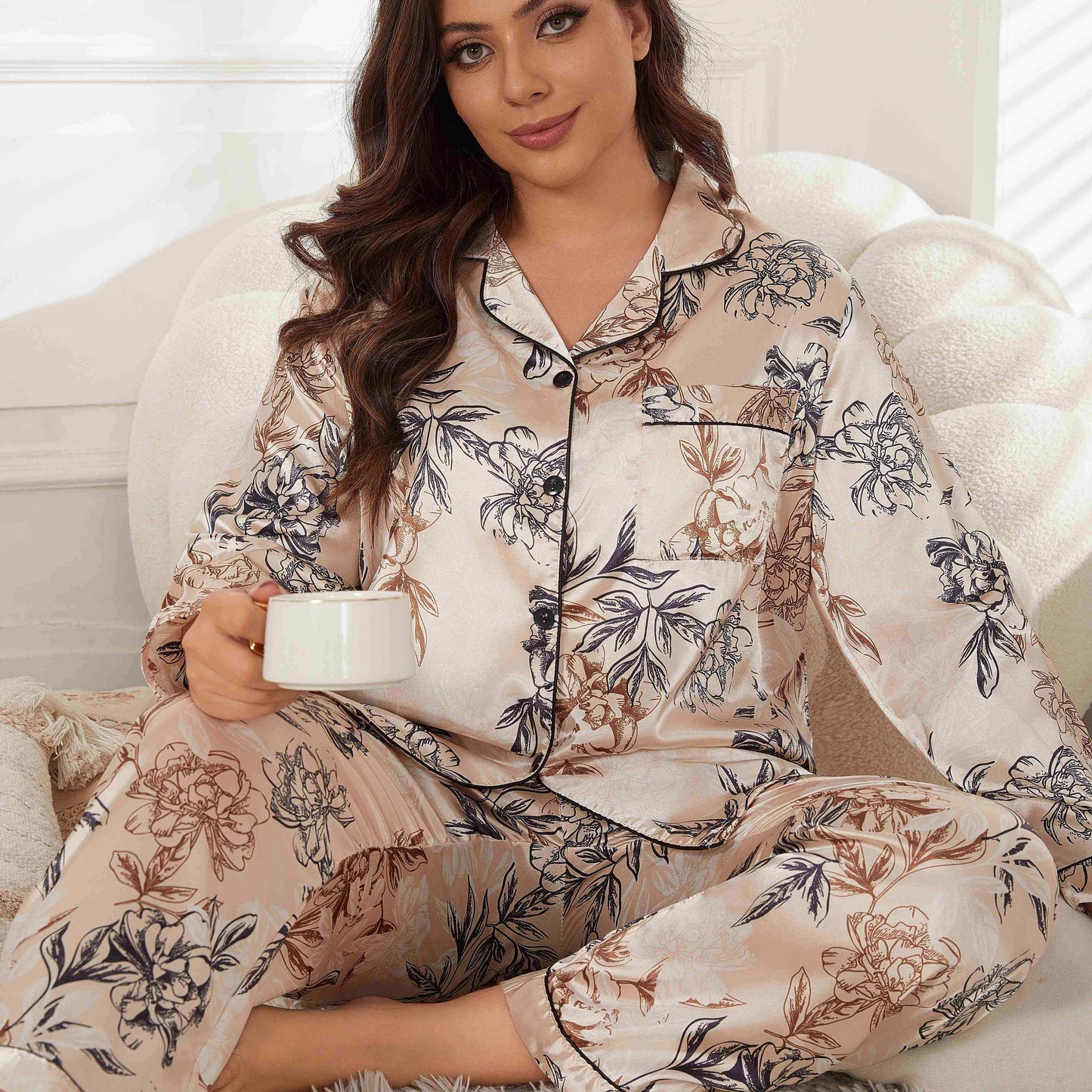 Plus size elegant loungewear set: Floral print long sleeve satin shirt and pants pajamas