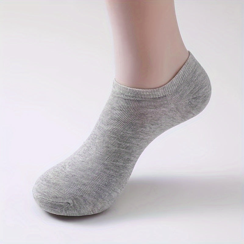 5 pairs of men's versatile sports ankle socks for all seasons, including breathable short socks and invisible socks.