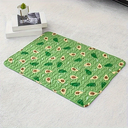 Absorbent, waterproof, breathable pet urine pad for all seasons, non-slip and reusable.