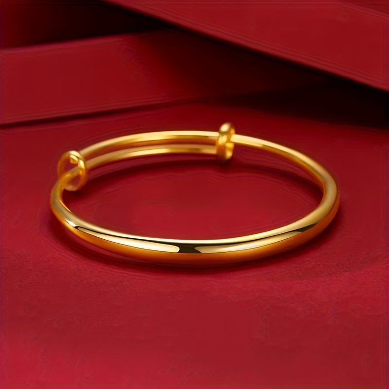 Stylish and Sophisticated Bracelet inspired by Middle Eastern Fashion, a chic Hand Ring Ornament for Girls.