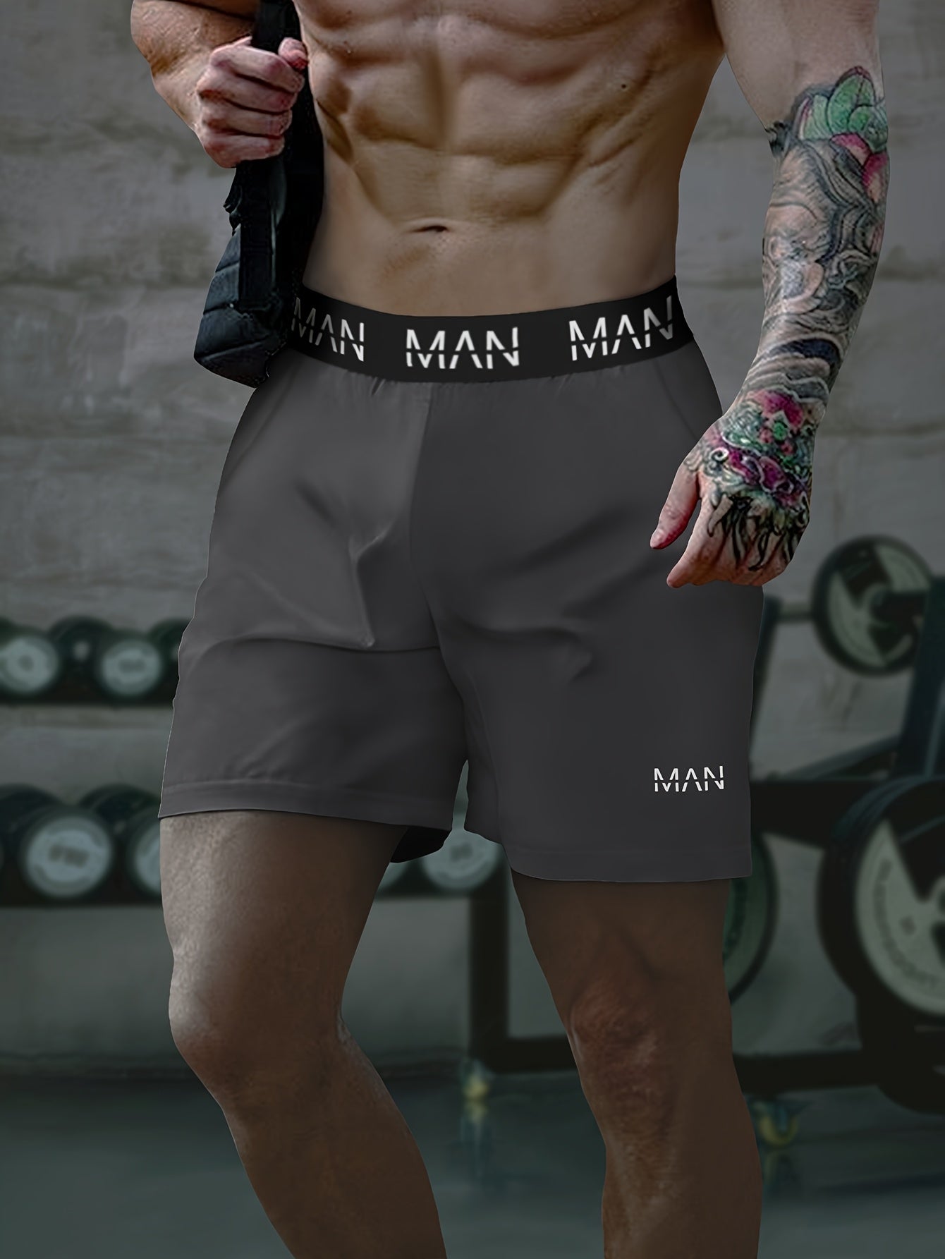 Men's 2-piece athletic set: tank top and training shorts, breathable and stretchy sportswear