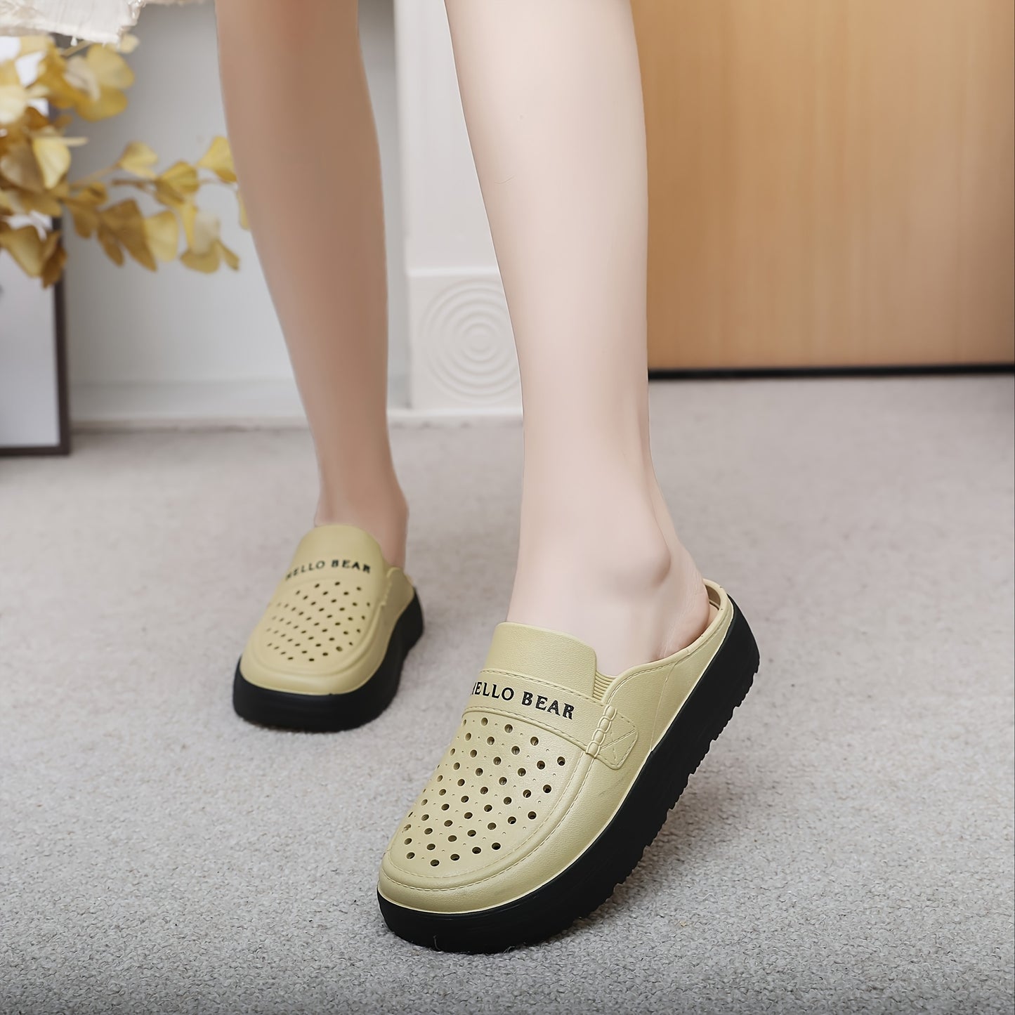 Valentine's Day gift: Summer thick-soled shoes for women with half-enclosed head, symbolizing love and companionship.