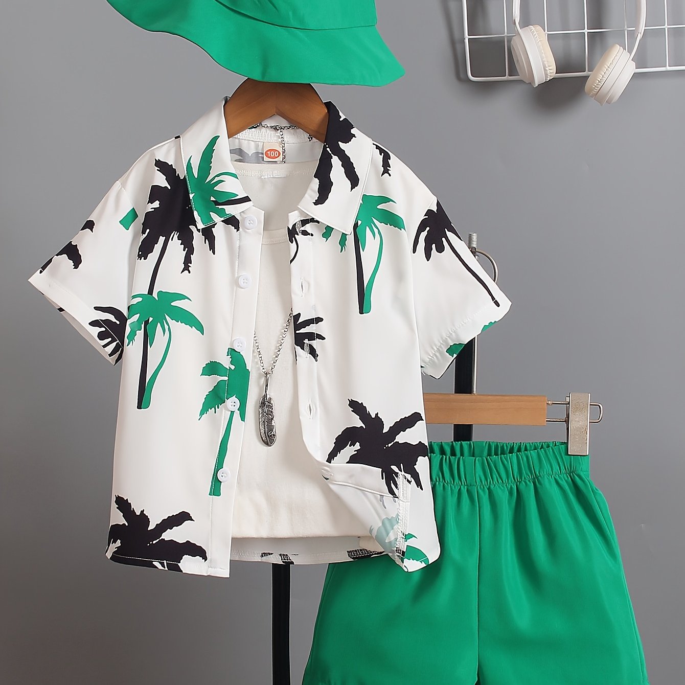 Boys' summer set with coconut tree design shirt, shorts, and hat for daily and outdoor wear