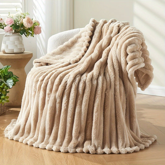 Spoil your loved ones with the luxurious 1pc Elegant Reversible Faux Fur Throw Blanket. This blanket offers unmatched softness, cozy warmth, and versatile comfort for relaxing at home, working, going on adventures, and sprucing up your home décor. With