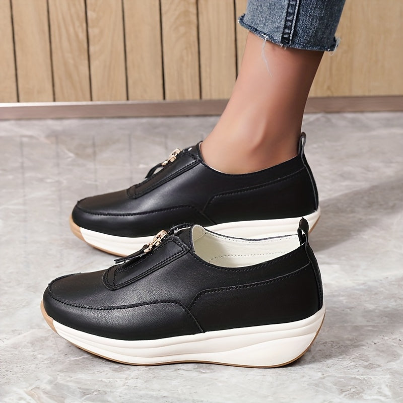 New women's casual flat shoes for spring and autumn, stylish driving shoes, height-increasing loafers.