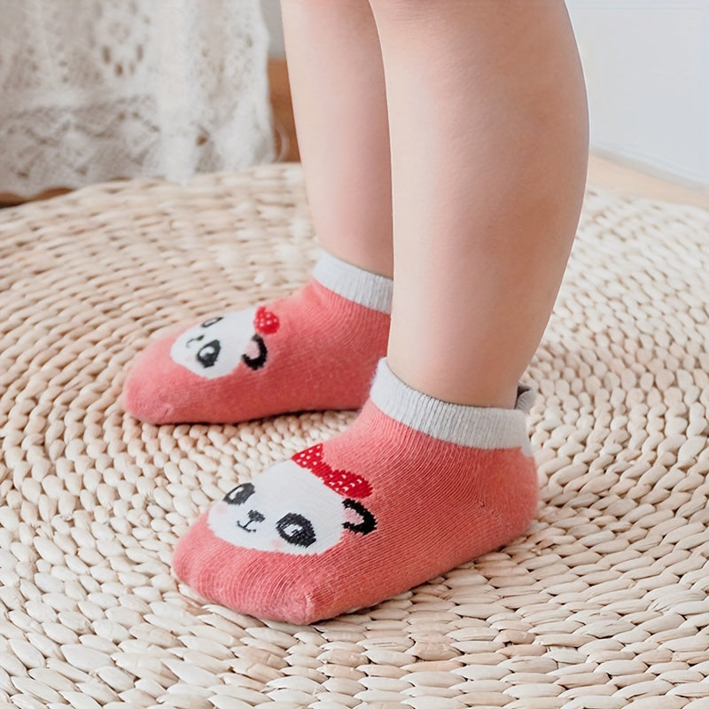 6 pairs of baby boys' non-slip cotton socks with cute cartoon animal patterns for infants learning to walk.