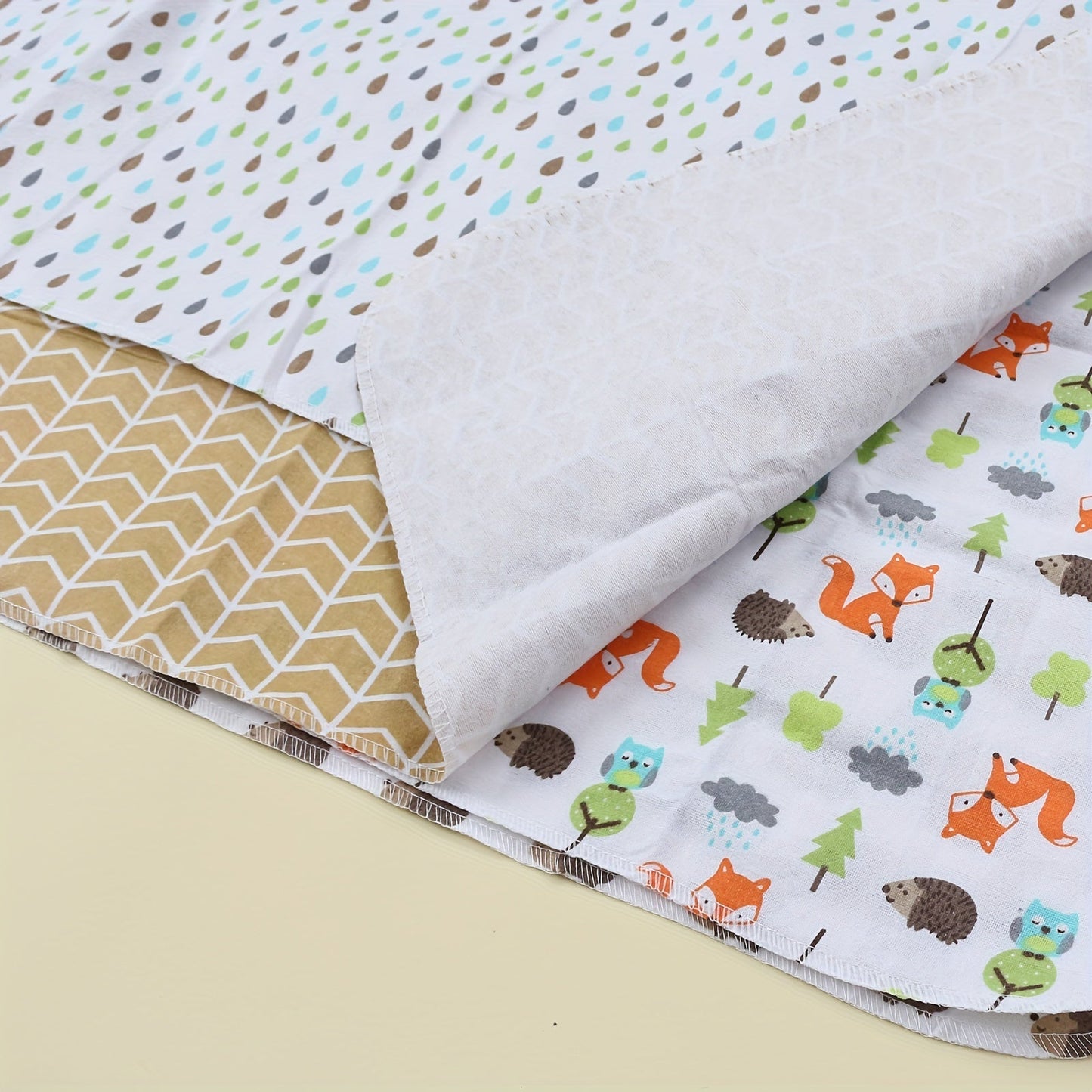 Set of 4 Baby Swaddle Blankets made of 100% Cotton Flannel - Super Soft Baby Wrap Towels - Suitable for Babies 0-12 Months - Perfect Easter Gift