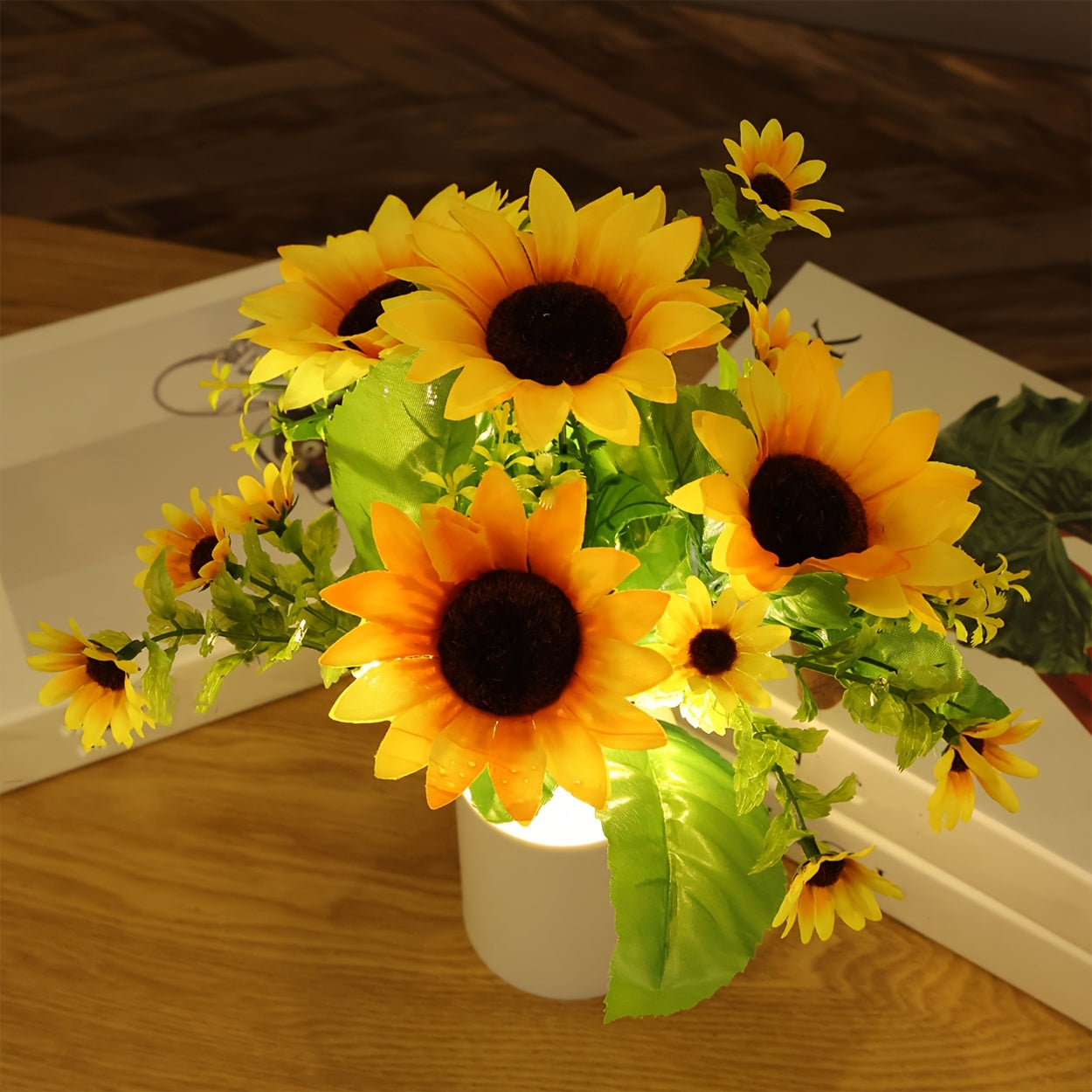 Sunflower Simulation Bouquet Night Light for Living Room and Bedroom, battery operated (batteries not included)