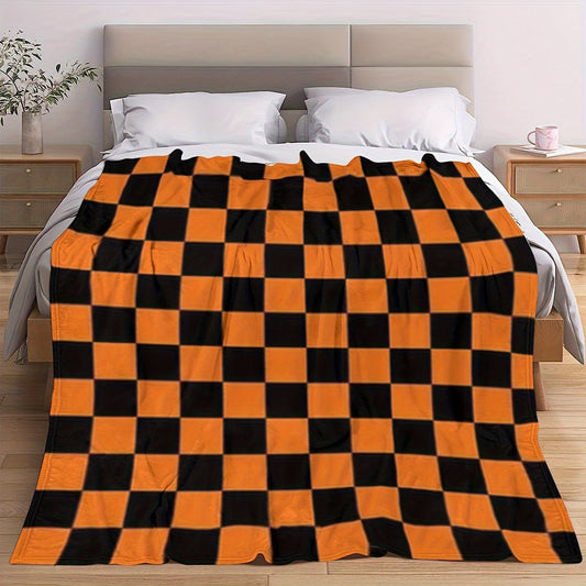 High-quality Mid-Century Modern Plaid Throw Blanket in Soft Flannel with High-Definition Digital Print. Suitable for use in any season or weather, this makes a perfect gift for family and friends for Christmas, birthdays, or New Year. Ideal for adding a