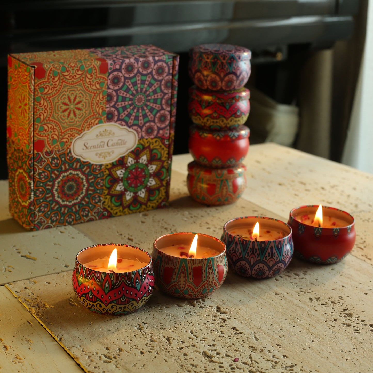 Bohemian Mandala Style Scented Candle Gift Set with Dried Flower Embellishment, Spice Scent, Soy Wax Material for Seasonal Celebrations, Indoor Use, and Holidays.