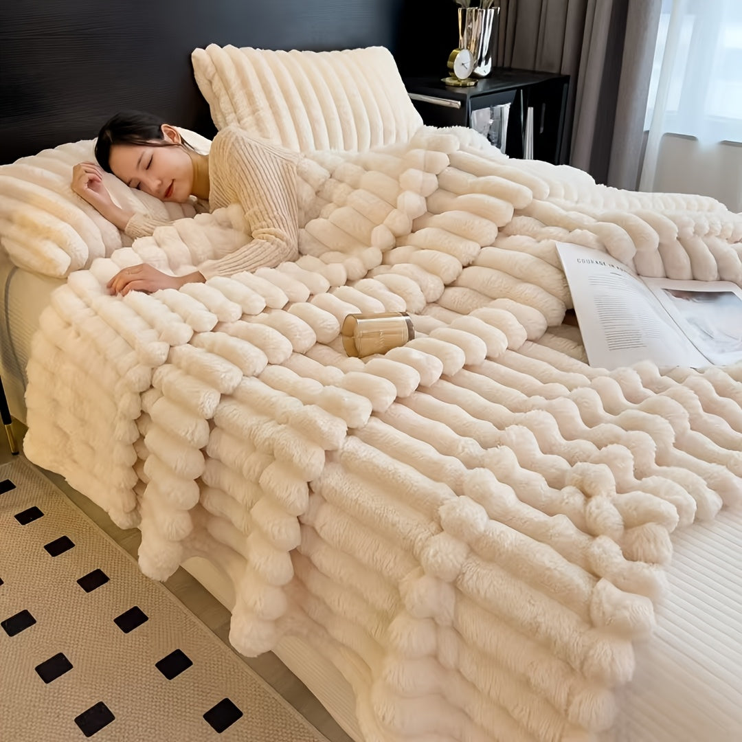 Luxurious Faux Rabbit Fur Throw Blanket - Cozy and Soft for Couch, Bed, Office, and Travel - Perfect All-Season Gift for Christmas!