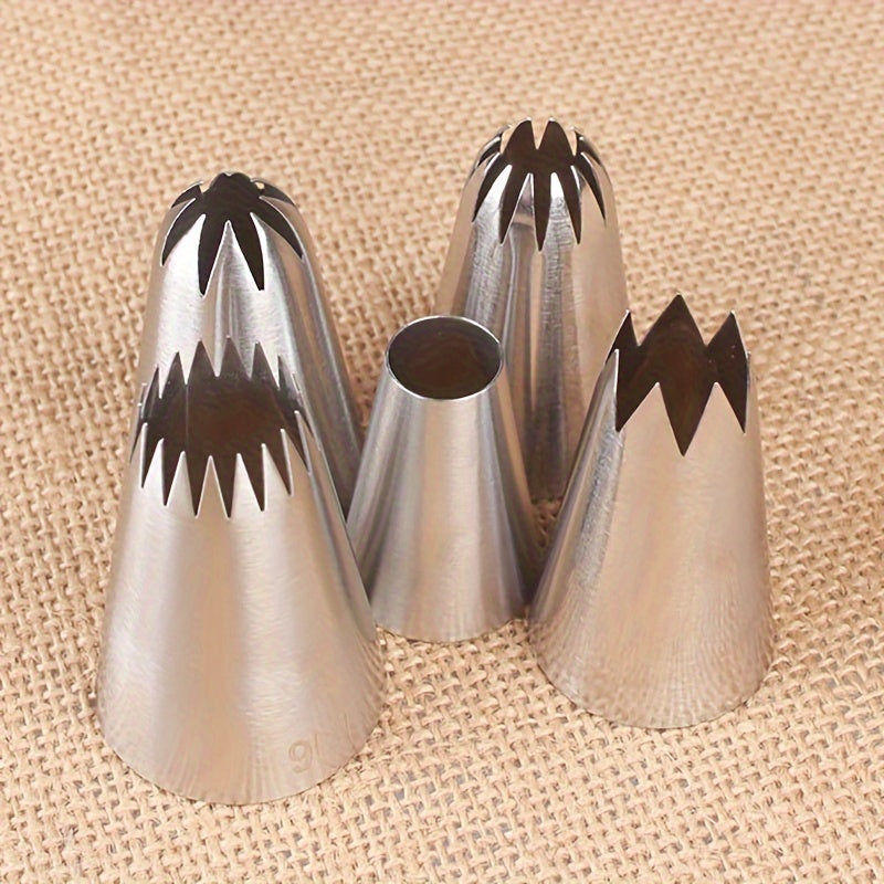 Top-selling set of 5 large flower-shaped piping tips for decorating cakes, biscuits, and other baked goods. Made of durable stainless steel.