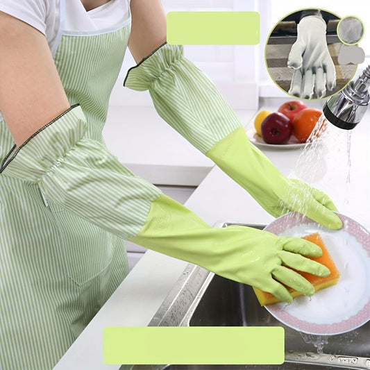 Get ready for winter with a pair of thermal gloves that are perfect for household cleaning. These waterproof kitchen dishwashing gloves feature a cozy velvet lining and a non-slip design for tackling all your housework tasks. Durable and versatile, they