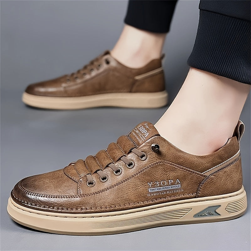 Men's casual sports shoes with thick non-slip soles for daily leisure and skateboarding.