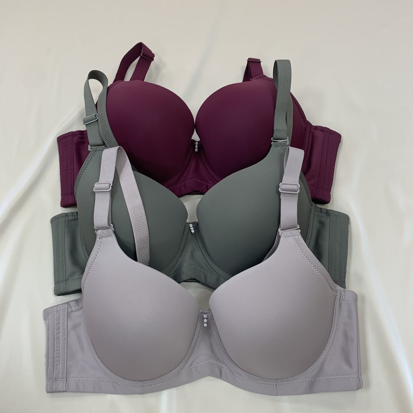 Pack of 3 Large Size Matte No Trace Center Bright Diamond Jewelry Women's Bra