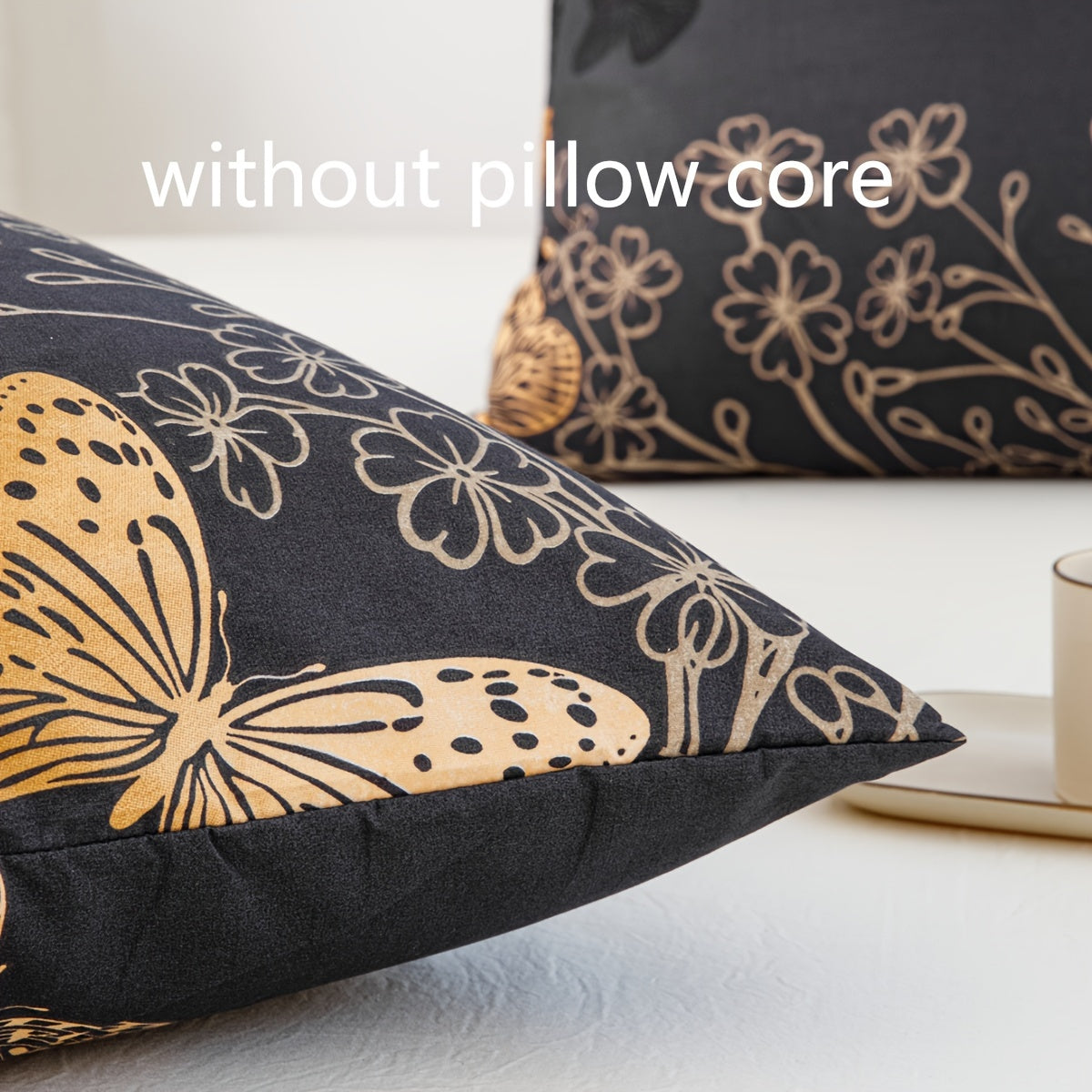 Choose from multiple sizes of these soft and comfortable polyester pillowcases, featuring a golden butterfly print. Perfect for adding a touch of elegance to your bedroom decor.