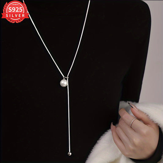 Chic and minimalist Y-necklace made of high-quality 925 sterling silver, designed for women looking for an effortless yet sophisticated style. This adjustable long sweater chain is hypoallergenic and free of plating, making it ideal for daily wear or