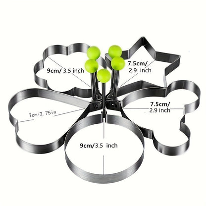 Set of 5 stainless steel egg molds designed for frying, featuring non-stick rings with handles in various shapes to easily make omelets and pancakes for breakfast. A versatile cooking tool for the kitchen.