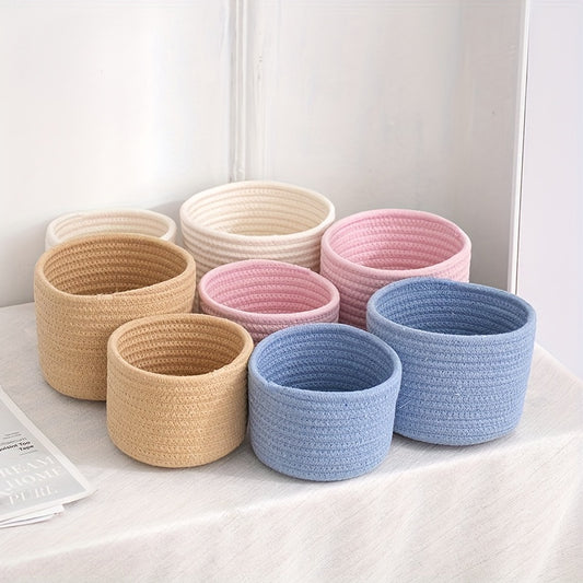 Set of 2 vintage woven round storage baskets in multicolor, perfect for organizing desktop, bathroom, bedroom, and living room. Includes two sizes: 20.78cm x 11.0cm and 14.0cm x 8.99cm. Great for bathroom organization and shelf storage.