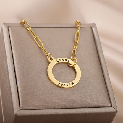 Women's Round Pendant Necklace with Custom Dual Names, Stainless Steel Pin Chain, Perfect for Everyday Wear & Christmas Present, Unique Personalized Jewelry, Circular Design, Holiday Gift