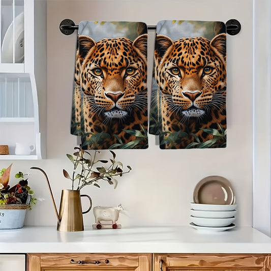 This set includes 2 ultra-soft kitchen towels with a glamorous leopard print design. They are highly absorbent and perfect for holiday decoration. Each towel is machine washable and measures 40.64X60.96 cm.