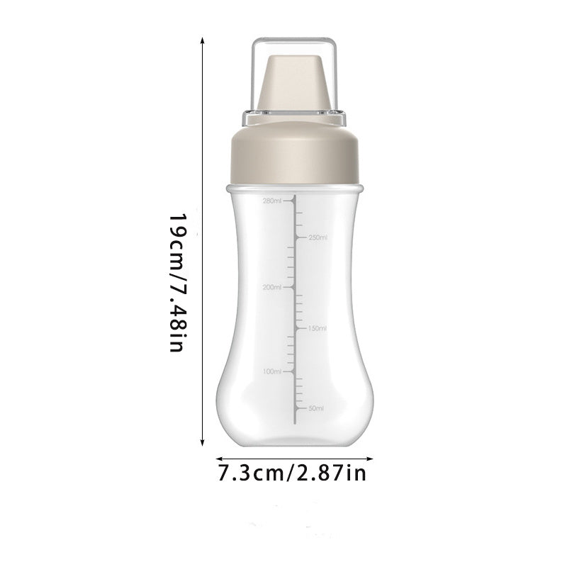 Plastic squeeze bottle for sauces - hand wash only, PVC free, food-grade kitchen dispenser for condiments like salad dressing, ketchup, honey, and jam. Ideal for home use.