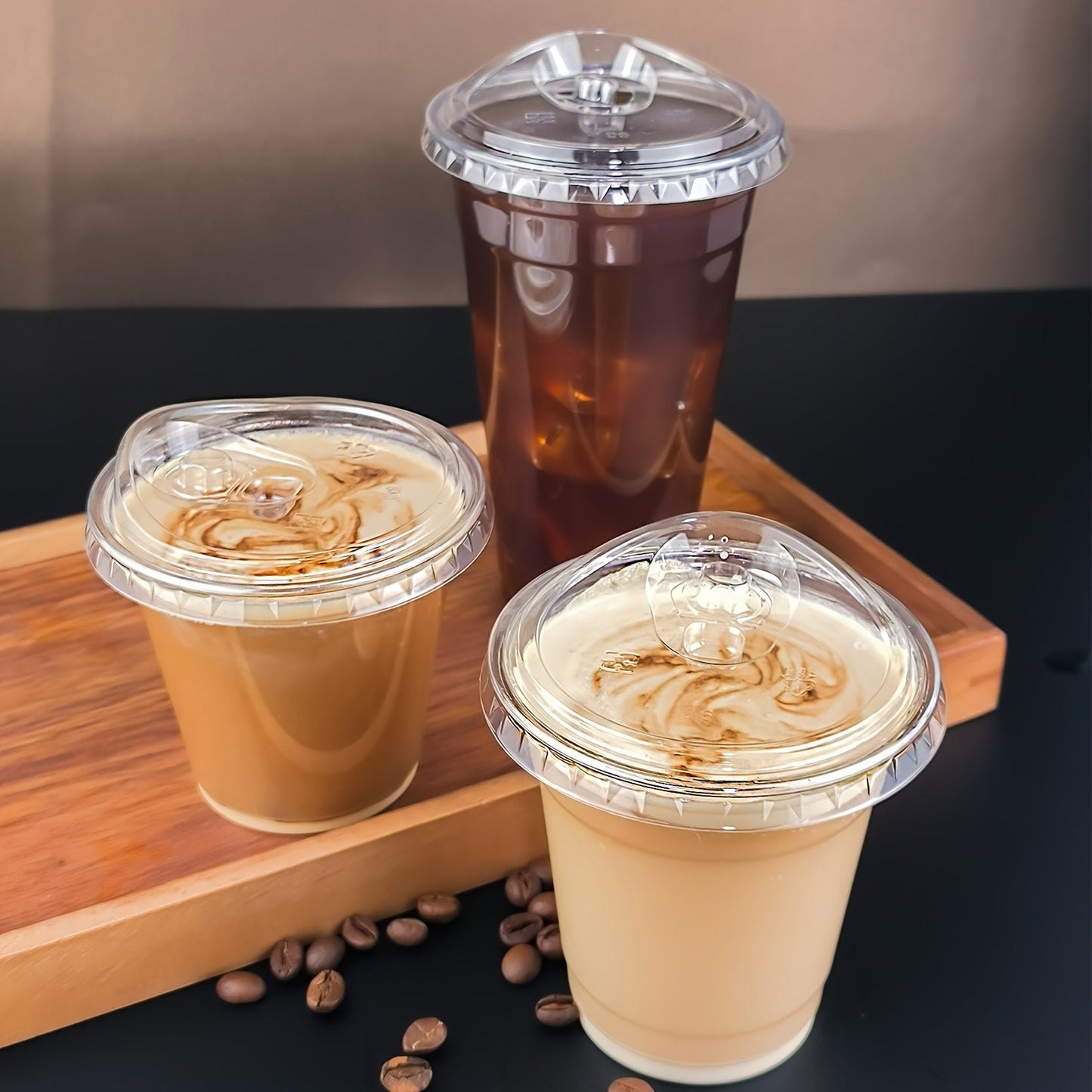 Set of 50 Disposable Coffee Cups with Lids, Made of Clear BPA-Free Plastic - Great for Parties, Holidays, and Weddings - Available in Various Sizes (9oz/10oz/14oz/16oz) - Perfect for Iced Beverages