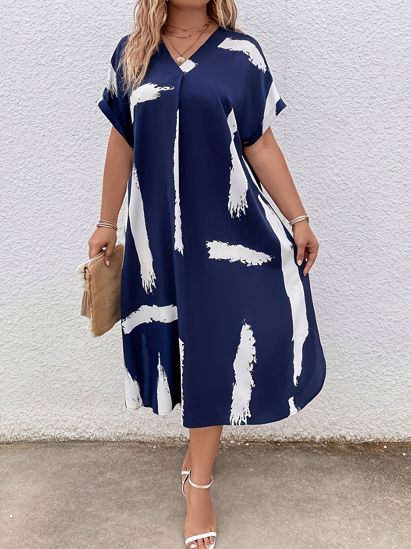 Abstract Print V-Neck Tunic Dress in Plus Size, Perfect for All Seasons, Made of 100% Non-Stretch Polyester Fabric