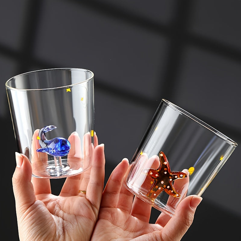 1 piece of 3D animal inside a 350ml heat resistant glass cup, ideal for all types of drinks in both summer and winter.