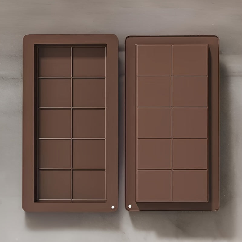 Get creative with your chocolate making using this Silicone Chocolate Mold. Perfect for making large chocolates, this mold is made from non-toxic, lead-free material. It's ideal for creating special treats for Christmas, Halloween, Thanksgiving, and