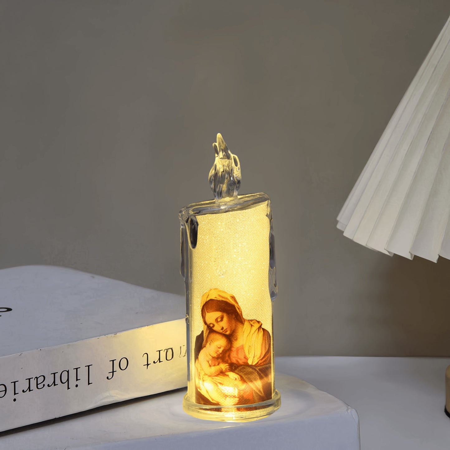 LED candle suitable for daily prayer, Easter decorations, believer gifts, parishioner gifts, and church decor.