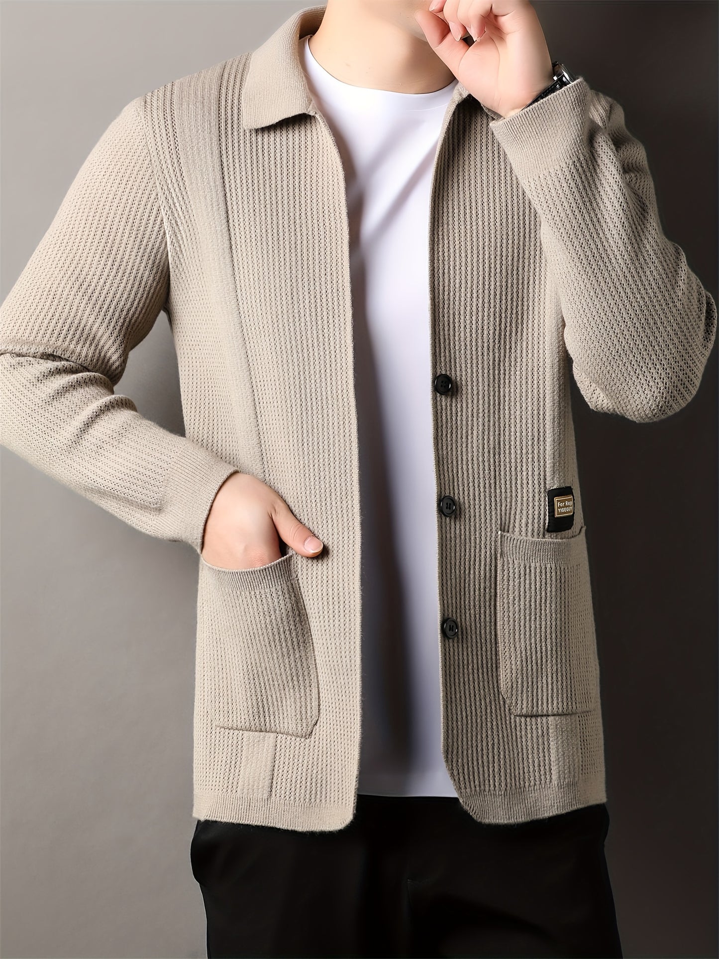 Casual V-neck cardigan for men in solid color with pockets, ideal for fall/winter.