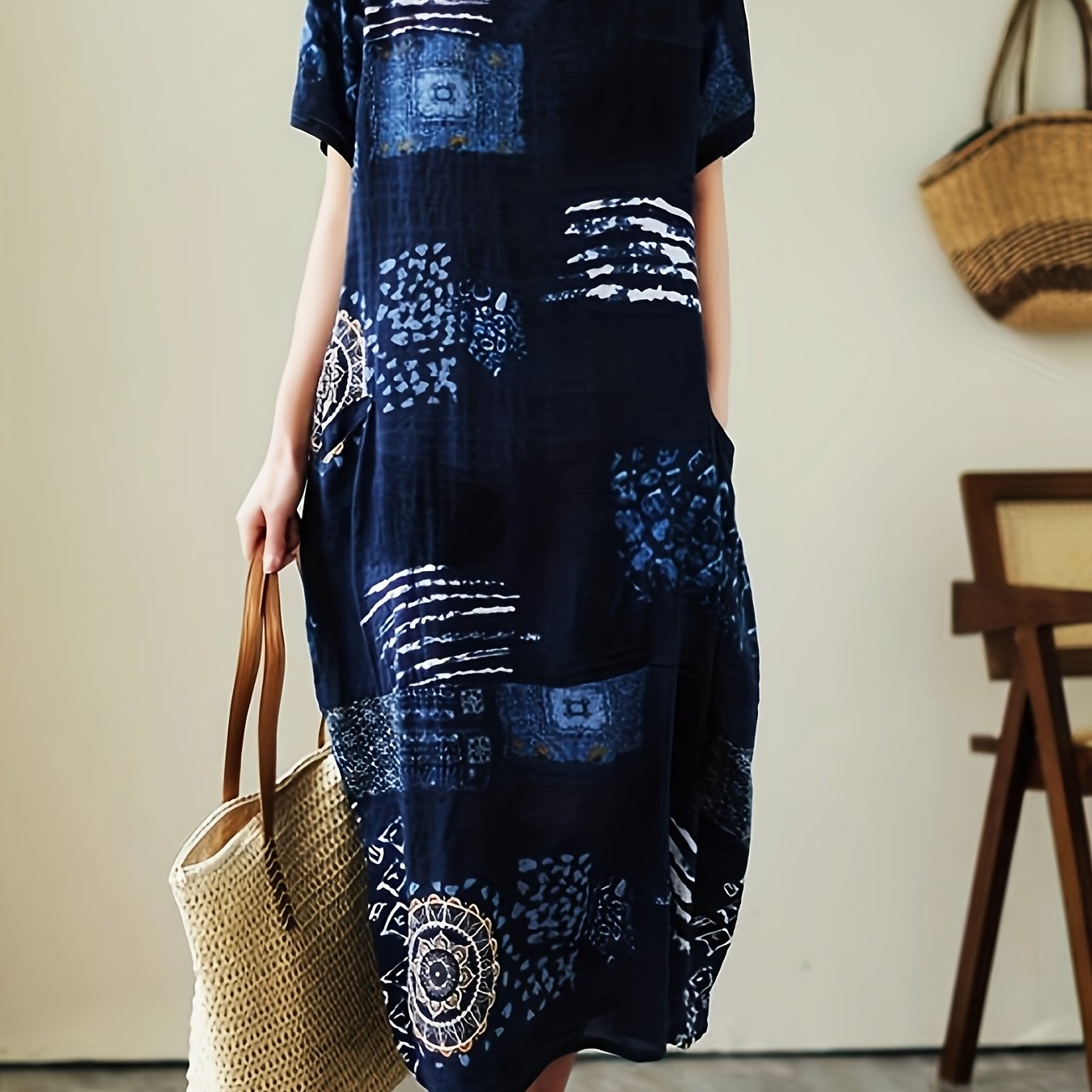 Chic short sleeve dress with spring/summer print